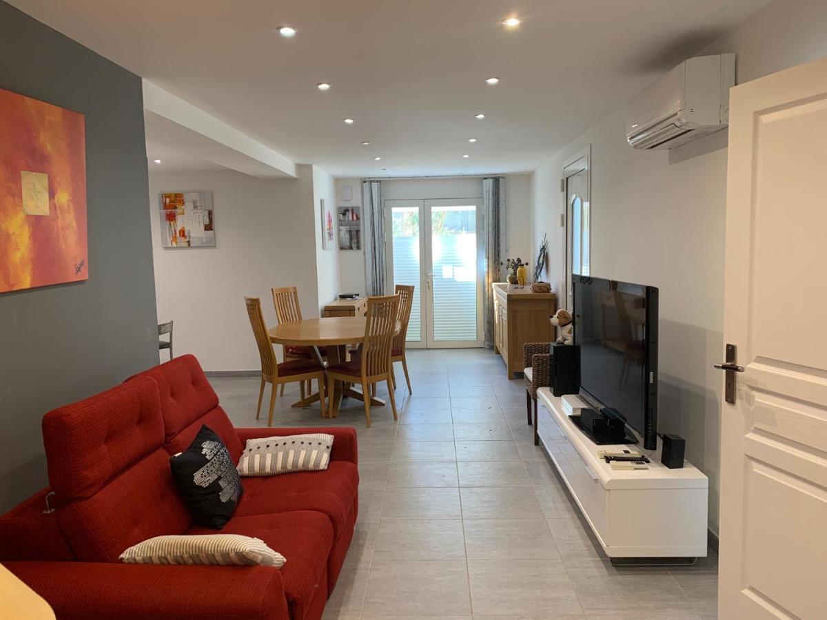 Meuble Au Calme A 1 Minute De La Plage บันยุลส์-ซูร์-แมร์ ภายนอก รูปภาพ